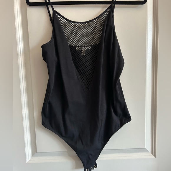 Snap Bottom Express Body Suit - Picture 1 of 3